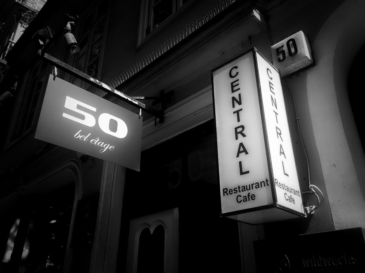 Central Hotel bel étage Amburgo Esterno foto